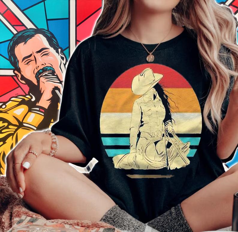 Western Riding Western Rider Riding Cowgirl Retro Vintage Shirt t-shirt woman shirt