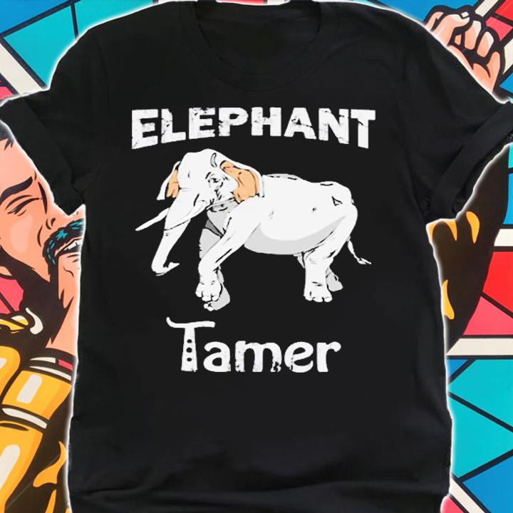Funny Elephant Tamer Circus Master Distressed T-Shirt shirt