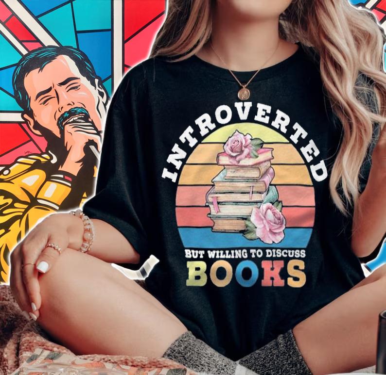 Introverted but willing to discuss books Vintage T-shirt woman shirt