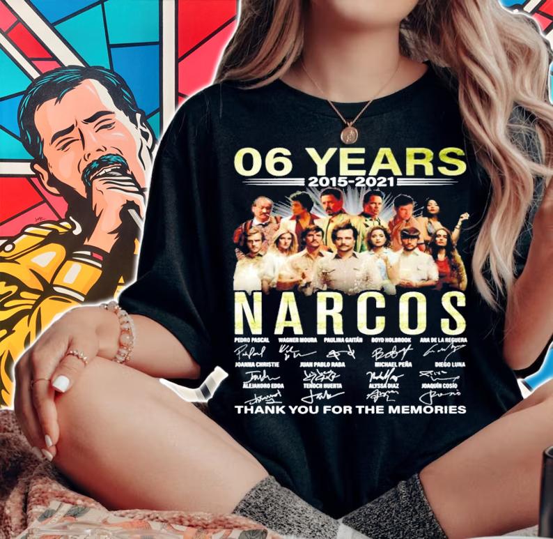 06 years 2015 2021 Narcos signatures t-shirt woman shirt