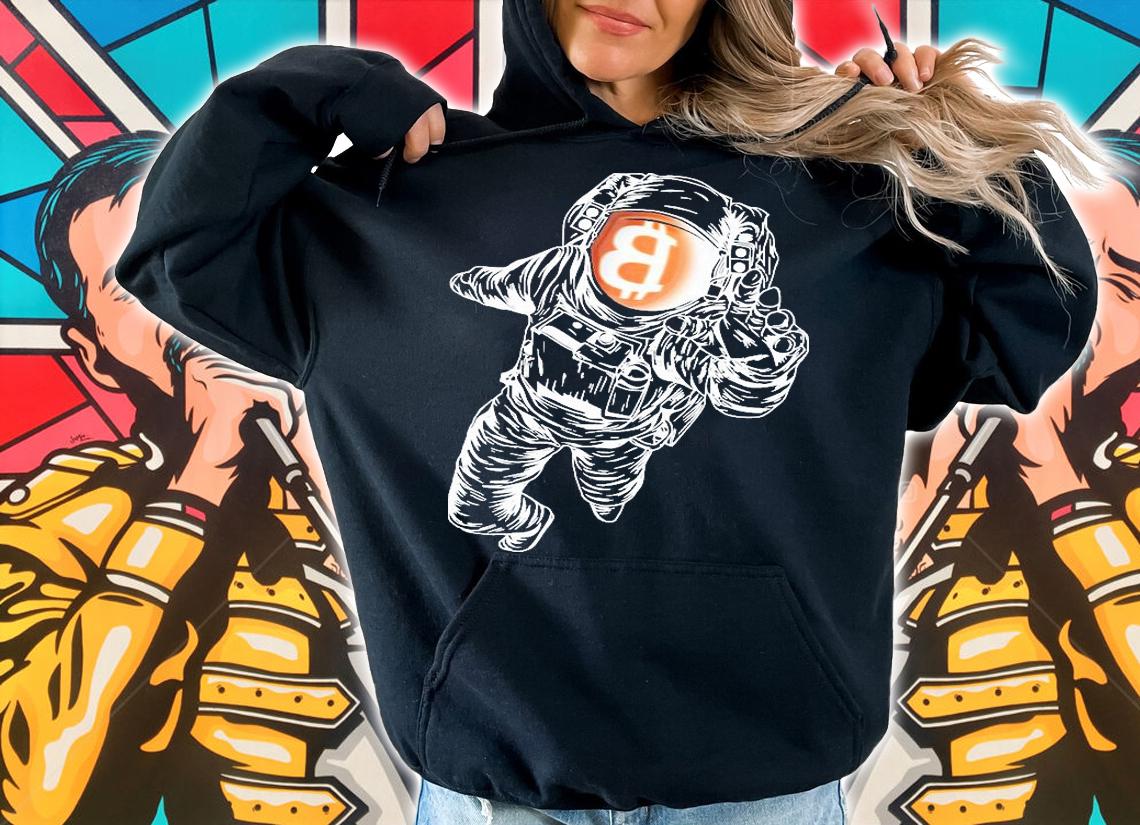 Astronaut Bitcoin To The Moon T-shirt