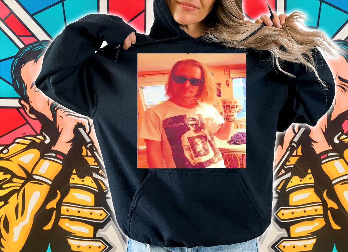 Macaulay Culkin Ryan Gosling shirt