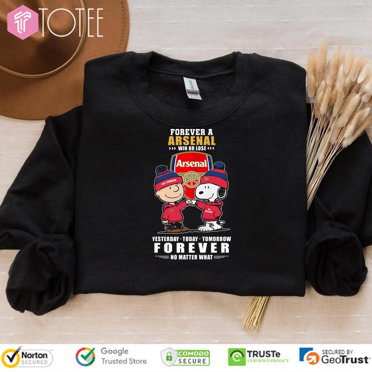 Snoopy X Charlie Brown Forever A Arsenal F.C. Win Or Lose No Matter What Sweatshirt