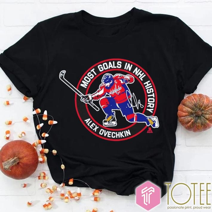Most Goals In Nhl History Alex Ovechkin 895 Washington Capitals Signature T-shirt